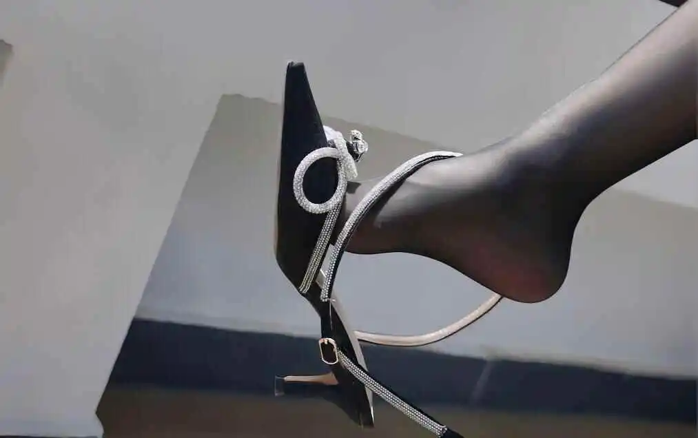 西檬之家：字母圈新人入圈指南，理解S属性与BDSM基础术语